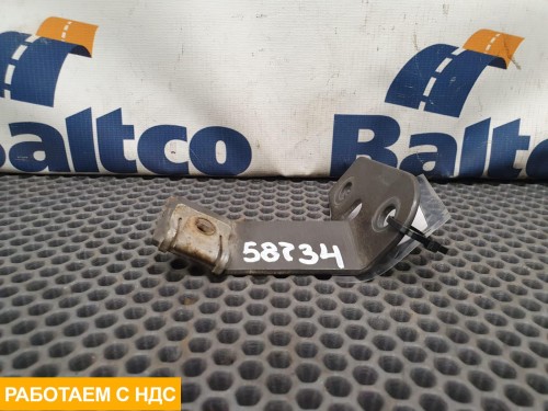 Кронштейн шумоизоляции правый