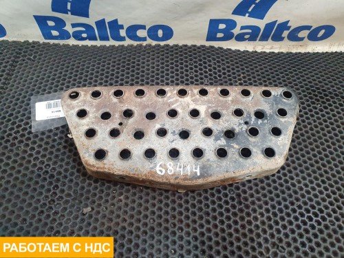 Подножка левая